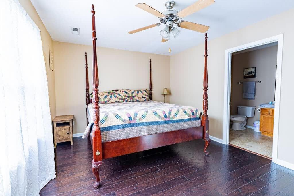 Cozy Pigeon Forge Home W Hot Tub Near River מראה חיצוני תמונה