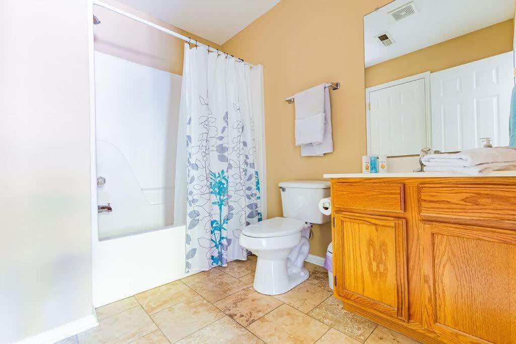 Cozy Pigeon Forge Home W Hot Tub Near River מראה חיצוני תמונה
